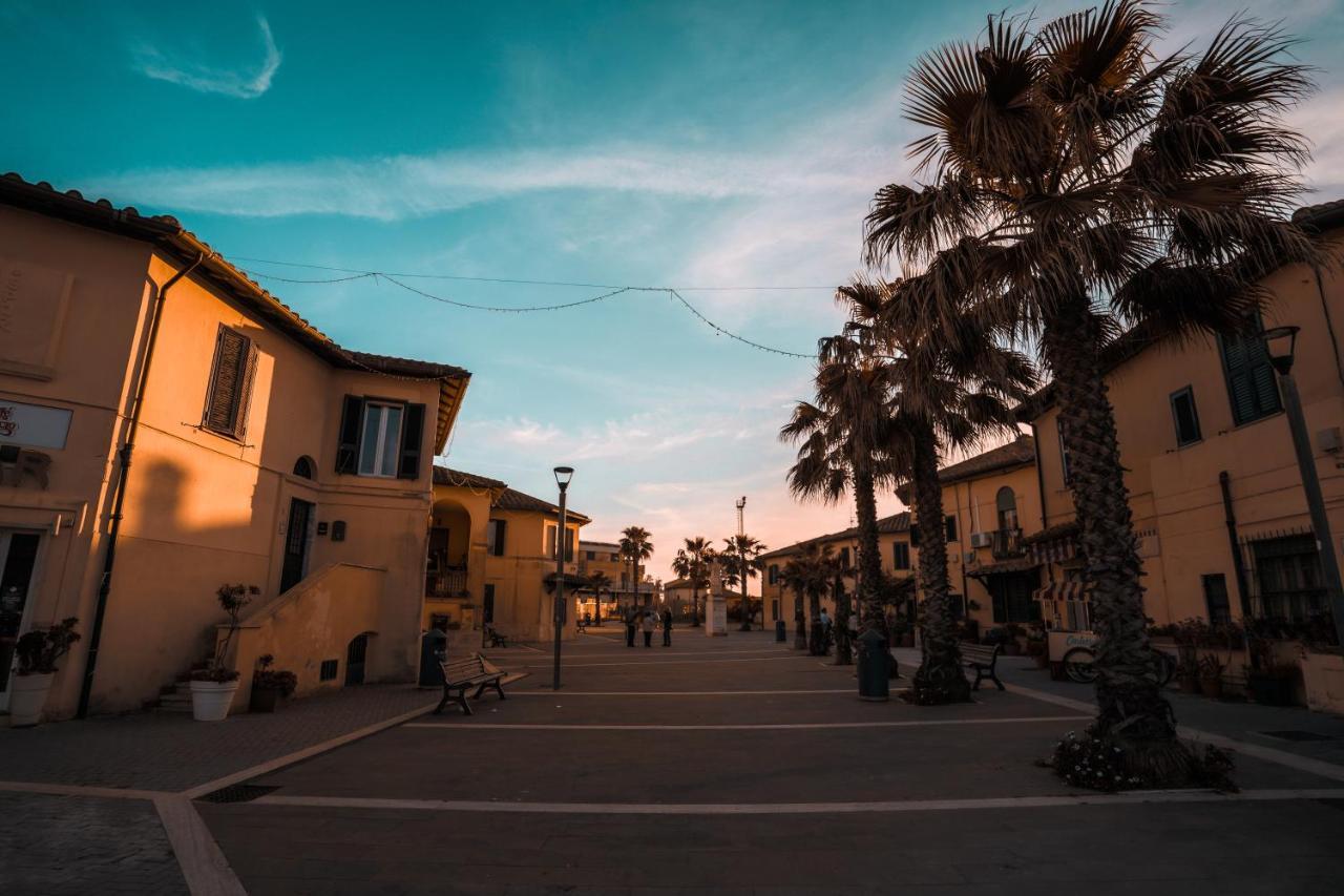 Roma Al Mare! Le Comete Del Borghetto Lido di Ostia Eksteriør billede